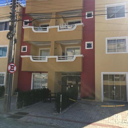 Edificio Bernardo Appartement Bombinhas Buitenkant foto